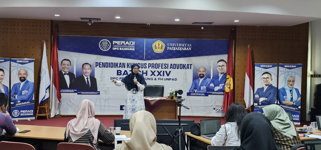 Kepala Kantor Wilayah III KPPU Bekali Para Calon Advokat Materi Hukum Acara Persaingan Usaha